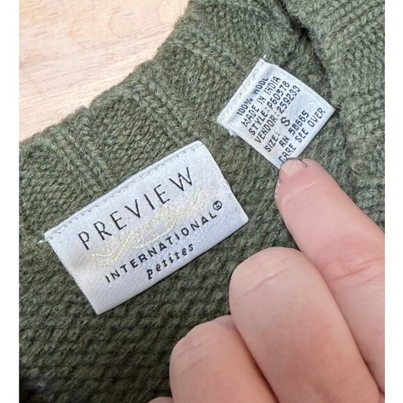 VTG Preview International Petites 100% Wool Crewneck Sweater Size S Cozy Preppy - Picture 3 of 8